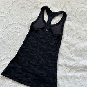 Lululemon cool racerback tank top camo print